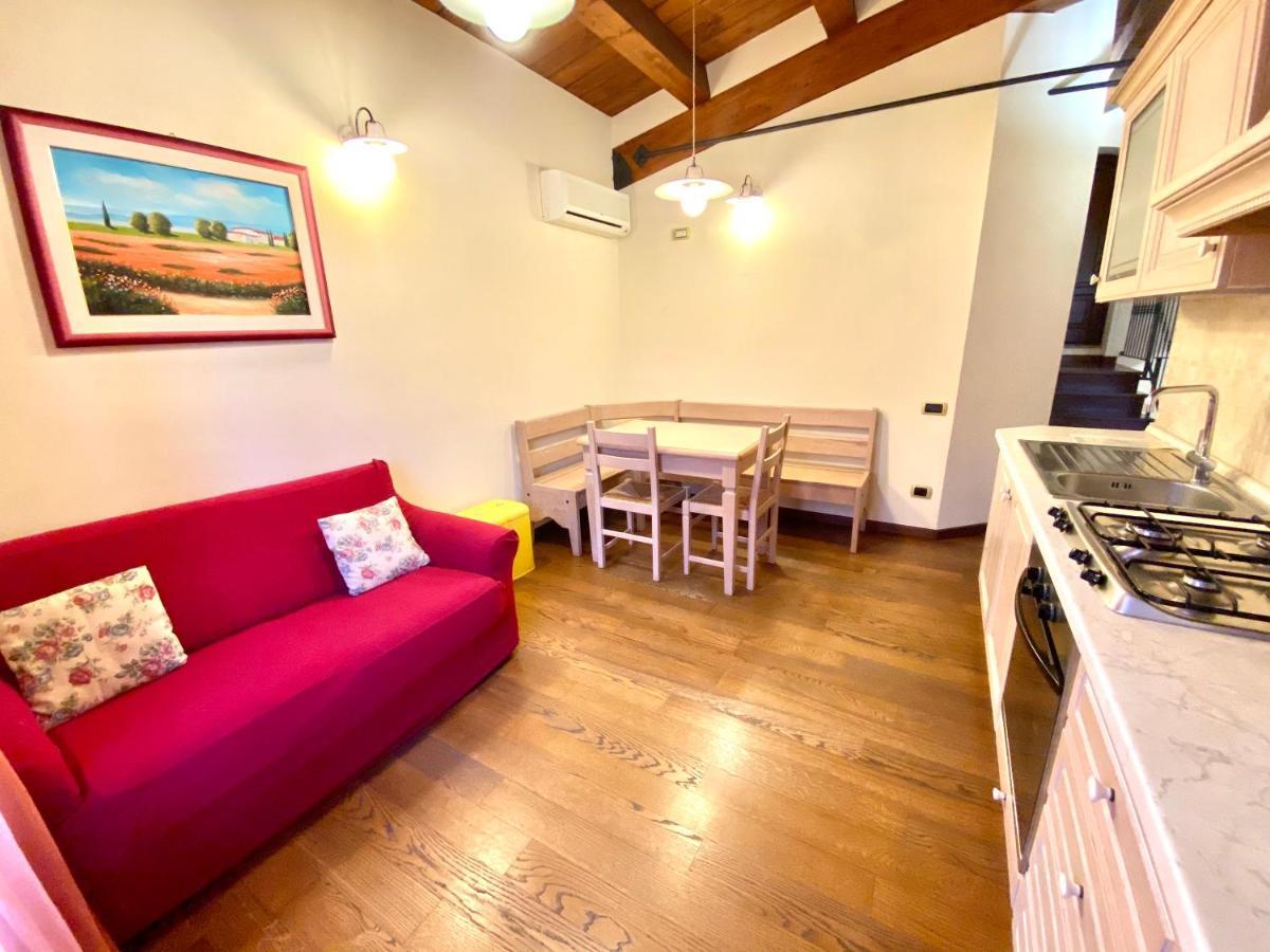 Agriturismo Il Casale Morrovalle Exterior photo