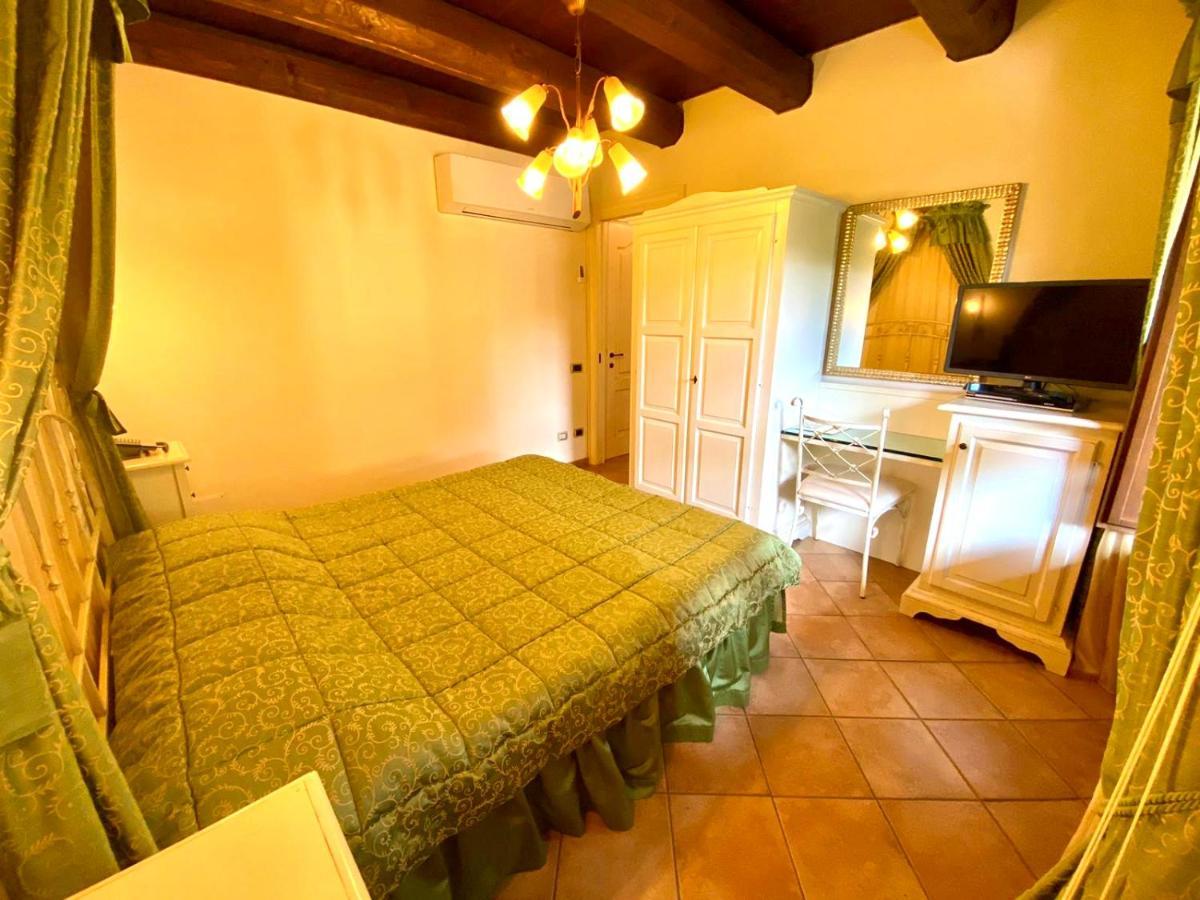 Agriturismo Il Casale Morrovalle Exterior photo